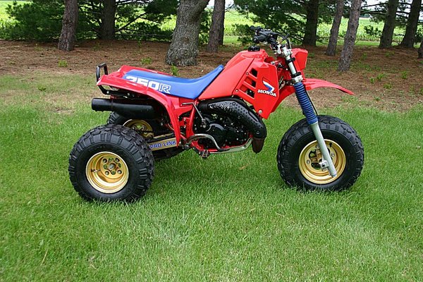 Product picture ORIGINAL 1985 ATC250R  ATC 250R OWNERS MANUAL